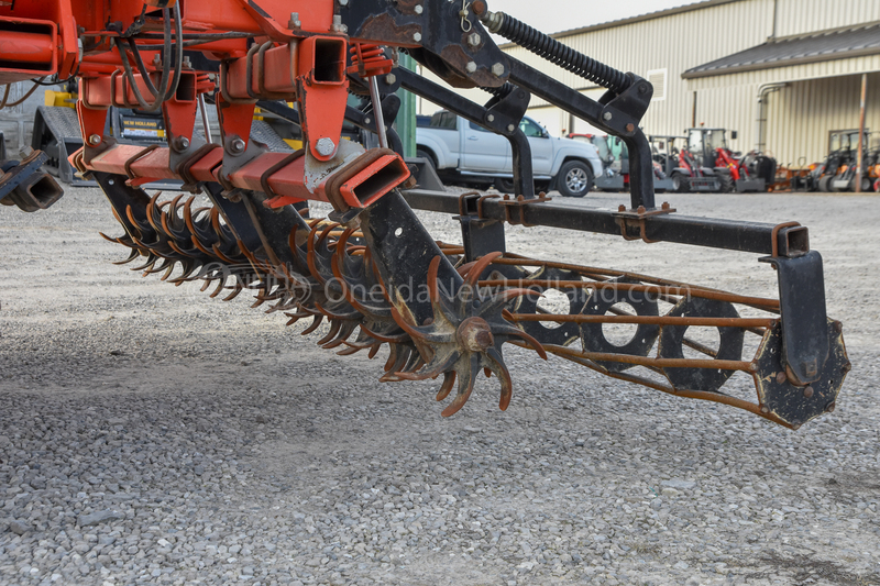 Tillage  2013 KUHN KRAUSE 8000-25  Photo